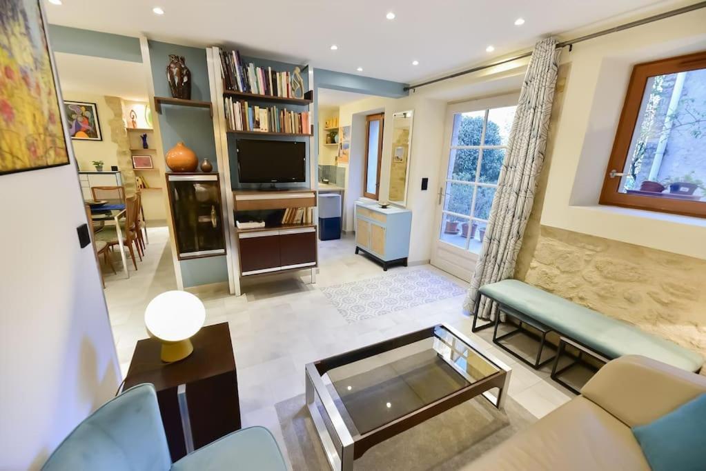 Charmante Maison De Village Au Coeur Du Luberon Cucuron Zewnętrze zdjęcie